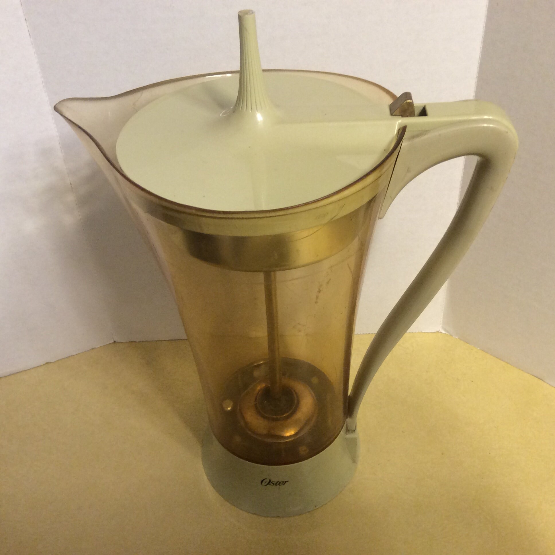 Vintage West Bend Avocado 30 Cup Coffee Urn Percolator 1971