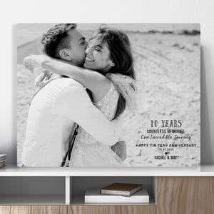 Cadeau d'anniversaire en étain pour elle, 10e photo et devis personnalisés, oeuvre d'art murale en métal personnalisée, cadeau de 10e anniversaire pour mari et femme