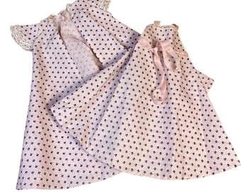 Vintage Pink Floral Print Doll Dress Nightgown Robe Set Lace Trim Bow Detail
