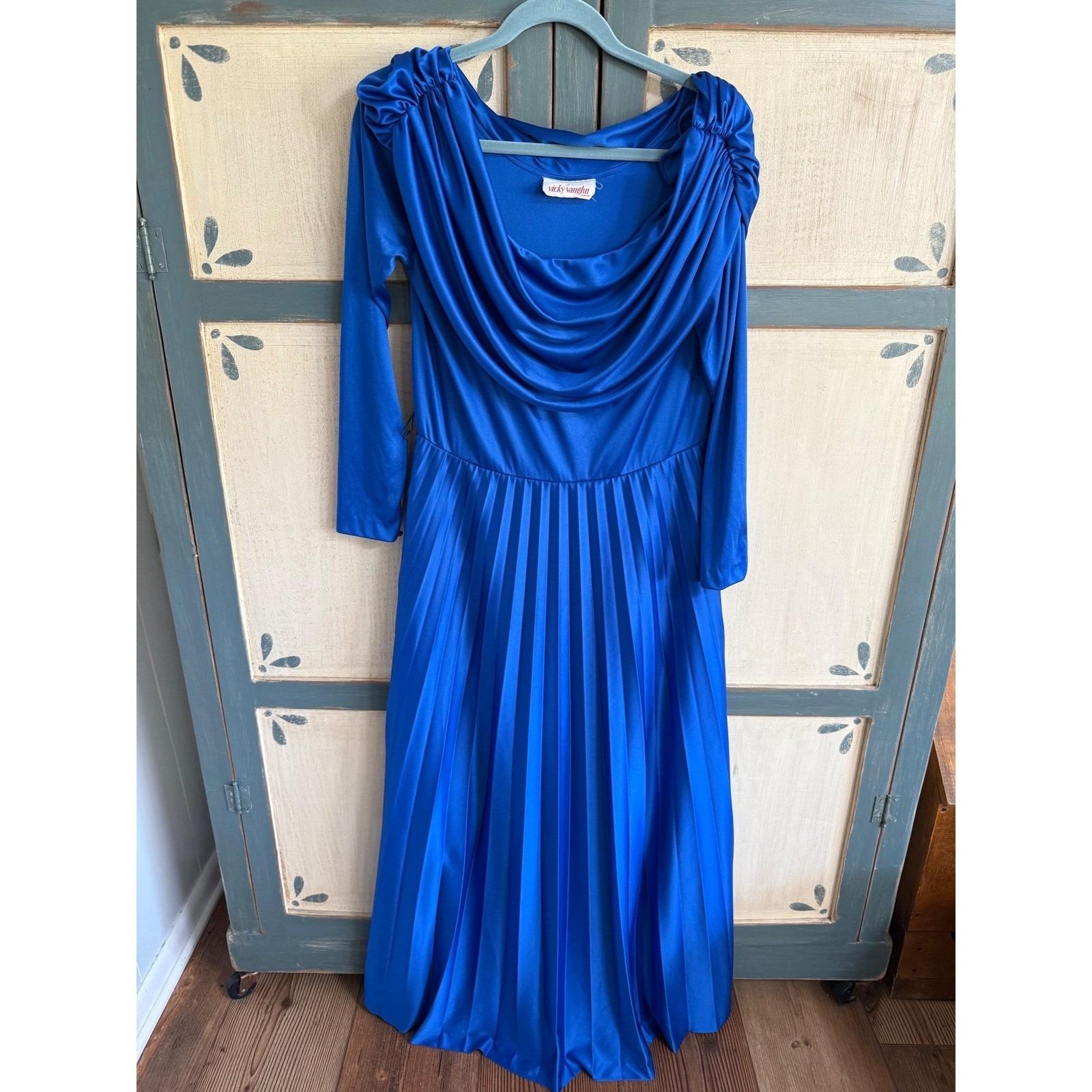 green emerald velvet dress Honey Couture TAYTUM Electric Blue Sequin Mermaid Evening Gown Dress main image 0