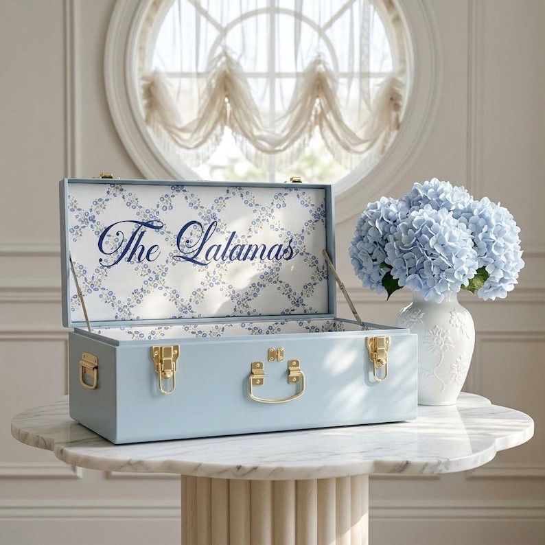 Bride Keepsake Trunk – Personalized Wedding Memory Box, Elegant Bridal Chest
