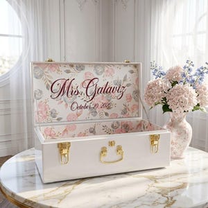 Bride Keepsake Trunk – Personalized Wedding Memory Box, Elegant Bridal Chest