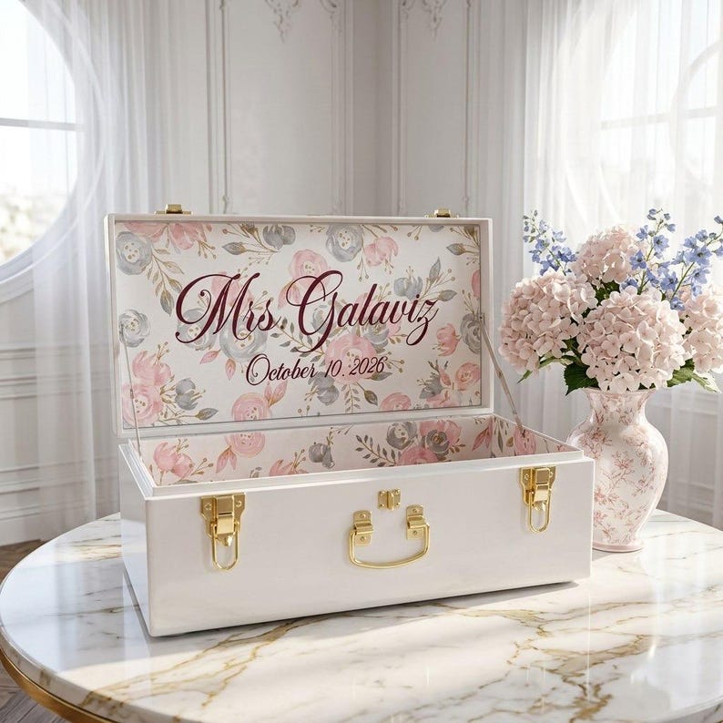 Bride Keepsake Trunk – Personalized Wedding Memory Box, Elegant Bridal Chest