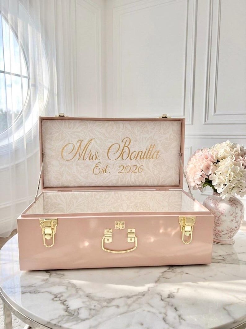 Bride Keepsake Trunk – Personalized Wedding Memory Box, Elegant Bridal Chest