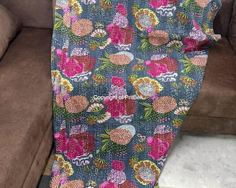 Handgefertigte Blumendruck Kantha Quilt aus reiner Baumwolle Kantha Decke Tagesdecke Tagesdecke Kantha Bettdecke Boho Quilt 108X90"