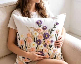 Funda de almohada bordada con flores estilo bohemio, funda de cojín de lona de algodón, almohada decorativa con estampado de flores silvestres, decoración botánica estilo cottagecore.