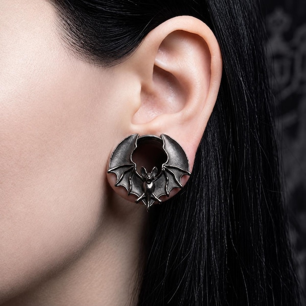 Gothic Bat Ear Gauge Plugs, 316L Stainless Steel Alternative Punk Jewelry, Vampire Halloween Flesh Tunnel, Spooky Gift for Him.