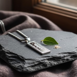 100 Dollar Bill Necklace Gold Silver Hip Hop Pendant, Engraved Money Jewelry Streetwear Box Chain, Gift for Him Hustle Culture Accessories