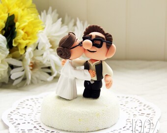 Custom Wedding Cake Topper - Star Wars Kissing Couple (UP)