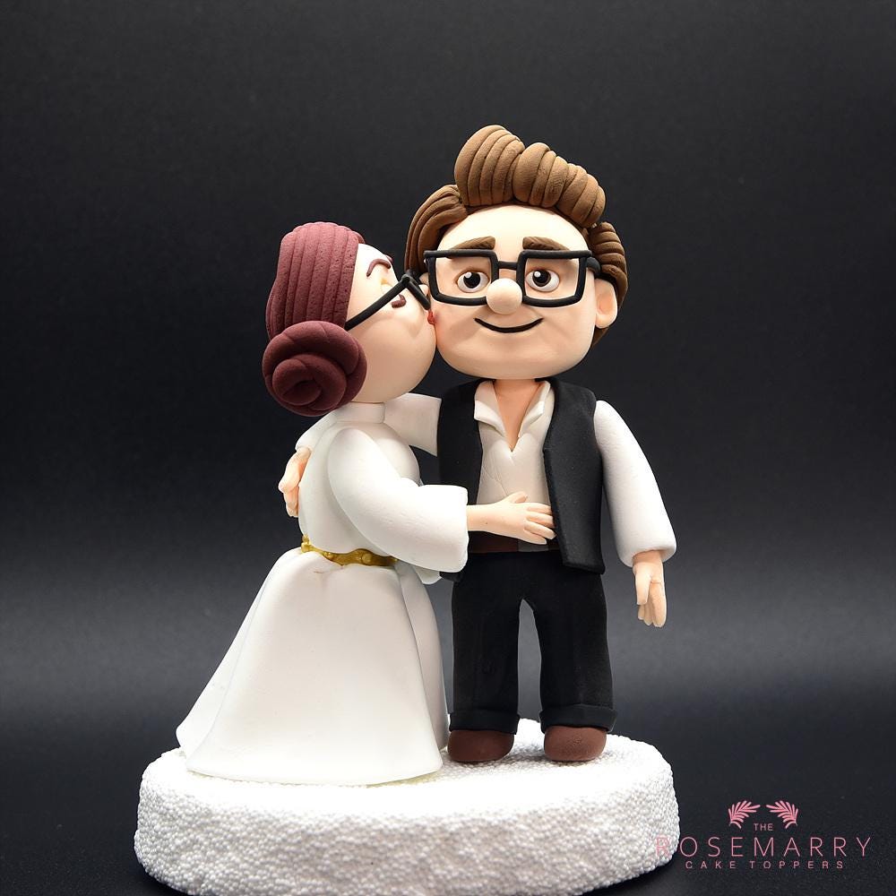 Custom Wedding Cake Topper - Star Wars Kissing Couple (UP)