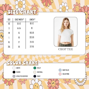 Op de afbeelding: Een maattabel en kleurentabel voor een crop top. De maattabel geeft de borstbreedte en lengte in inches voor de maten XS tot 2XL weer. De kleurentabel toont opties zoals wit, zwart, athletic heather, kelly, naturel, marine, babyblauw en effen roze.