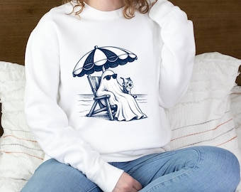 Halloween-Sweatshirt mit Küstengeist-Motiv, Strandgeist-Sweatshirt, Summerween-Sweatshirt, Florida-Halloween-Shirt, Geschenk für Strandliebhaber