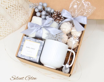 Holiday Gift Box For Women, Hygge Gift Box, Employee Appreciation Gift, Holiday Winter gift box, Holiday Self Care Set, Christmas Gift Box