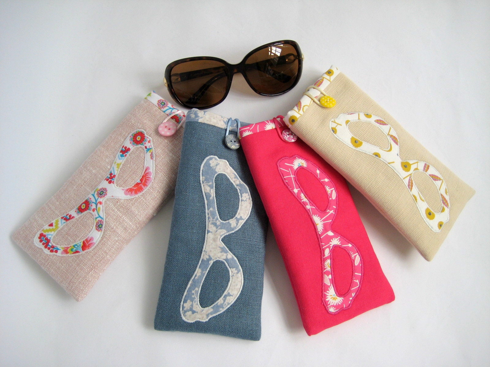 glass cases for reading glasses