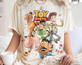 Koszulka Retro Toy Story Comfort Colors, Koszulka Youve Got A Friend In Me, Woody Jessie Buzz Lightyear, Prezent dla rodziny z Disneylandu na wakacje w WDW 2026