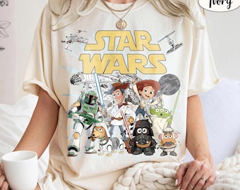 Koszulka Toy Story Star Wars Comfort Colors, koszulka Pixar Mashup Woody Buzz 4 maja, prezent Retro Disney World Galaxys Edge Family Vacation 2026
