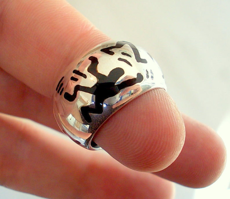 KEITH HARING RING. Silver Art. image 4