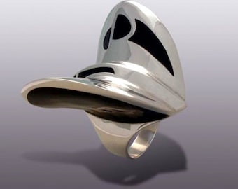 MANTARAY  RING. Silver  Art.