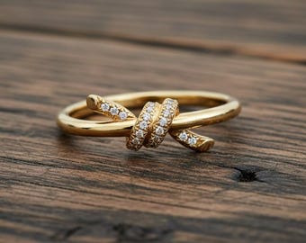 Petite Pave Diamond Pinky Ring, Diamond Cluster Pinky Ring, 18K Yellow Gold Pave Ring, Round Diamond Statement Ring, 5mm Gold Ring