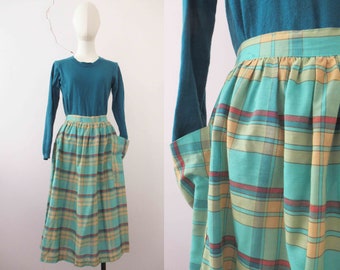 Vintage 70s Green Plaid Poly Cotton Apron Skirt Small 20% Off for 2 or more items MORETHANONE20