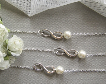 Infinity pearl bracelet, bridesmaid bracelet, bridesmaid gift wedding pearl jewelry white ivory pearl - BR008