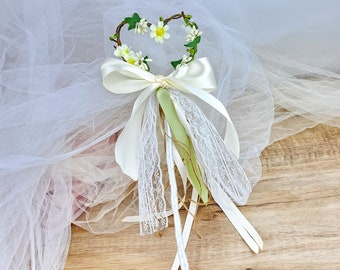 Flower girl wand, flower wand, wedding, heart wand, daisy, fairy wand wedding wand, flower bouquet (WA001)
