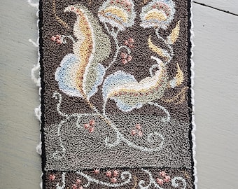 TERMINADO - Punch Needle - (Bloom dark) - diseñado y perforado por Kate Gillery en © Briar Cottage