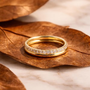 Minimalist Everyday Ring / Solid Gold Wedding Band / Round Cut Diamond Band / Valentine's Day Gift Ring / Promise Ring