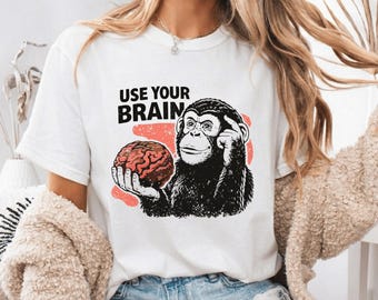 PNG de Cerebro de Mono Retro: Ilustración sarcástica de parodia publicitaria de los años 50 (Descarga digital)