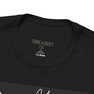 Camiseta de rock tributo a Chris Cornell / Camiseta vintage de música grunge / Camiseta gráfica inspirada en el Seattle Sound imagen 5
