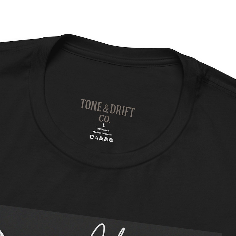 Camiseta de rock tributo a Chris Cornell / Camiseta vintage de música grunge / Camiseta gráfica inspirada en el Seattle Sound imagen 5