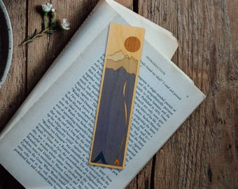 Personalized Lilac Mountains Wooden Bookmark: Outdoorsy Hiking Gift
