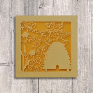 Carte ruche // Carte bourdon et floral, Carte abeille, Fleurs, Floral, Découpé au laser, Fait main, Carte Papercut