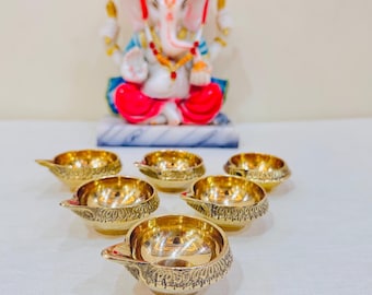 Puur messing Jyoti Kuber Arti Diya – Handgemaakte messing olielamp voor Pooja en Diwali