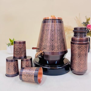 Vattendispenser i ren koppar, familjeset, 5 liters matka med jumboflaska och glas