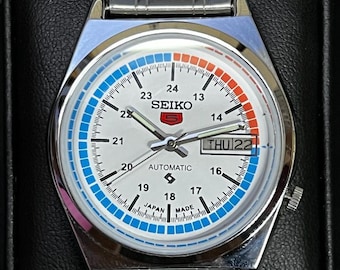 Classic white & Silver Seiko 5 refurbished- The Ultimate Executive Men’s Watch