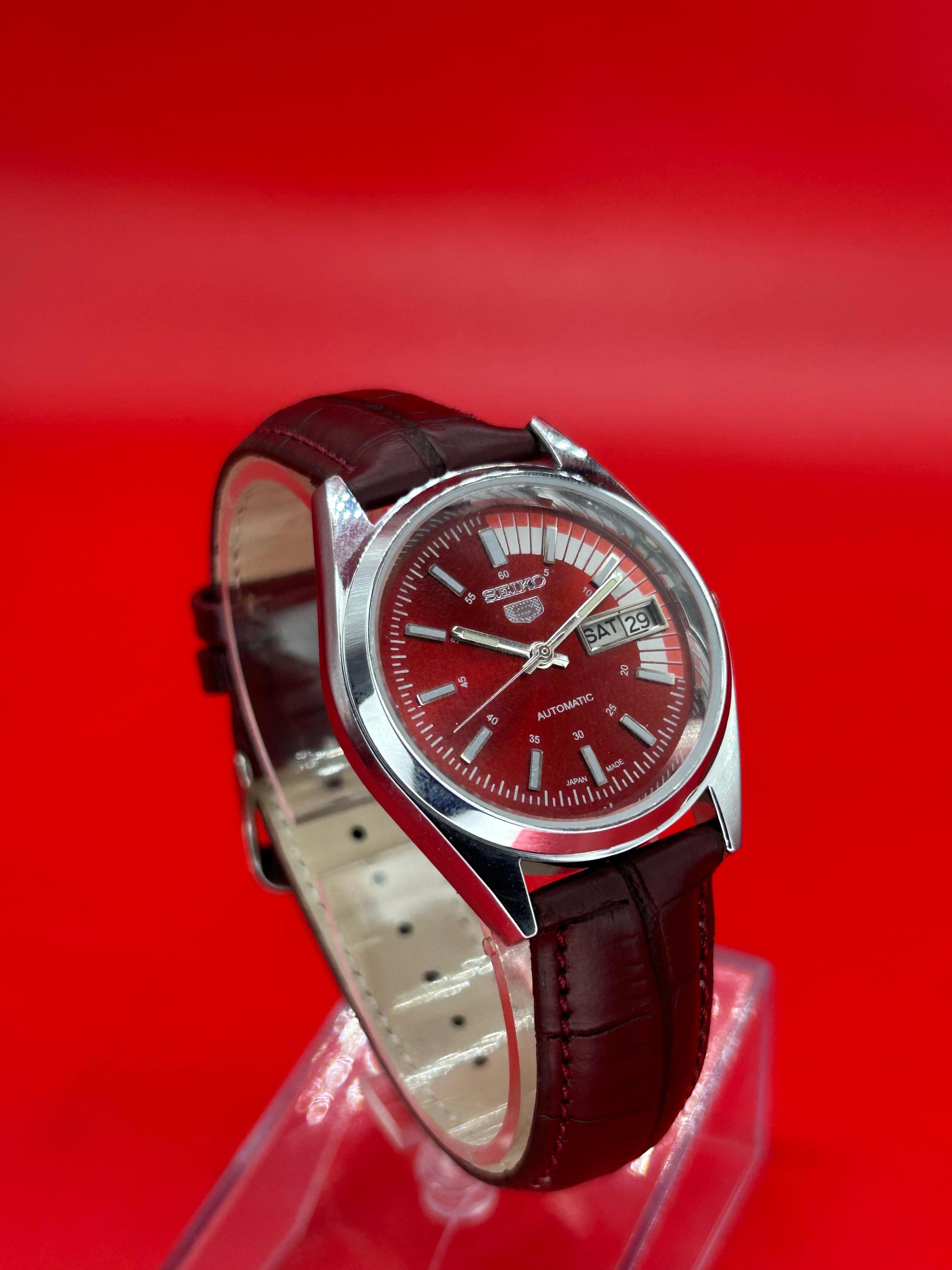Seiko red watch - Etsy 日本