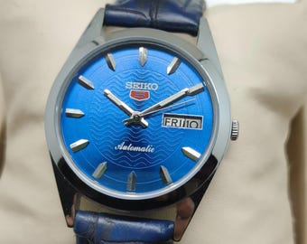 Japan Vintage seiko 5 refurbished blue dial stainless steel made Men's wrist watch