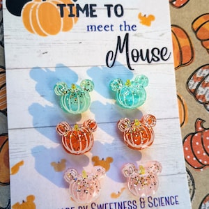 Mickey Glitter Pumpkin Halloween Earrings | Disney Jewelry | Disney Earrings | Resin Earrings | Halloween Earrings | Mickey Glitter Earrings