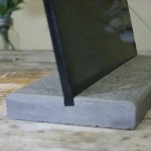 Composite Memorial Stone Base: Indoor Outdoor Headstone Stand