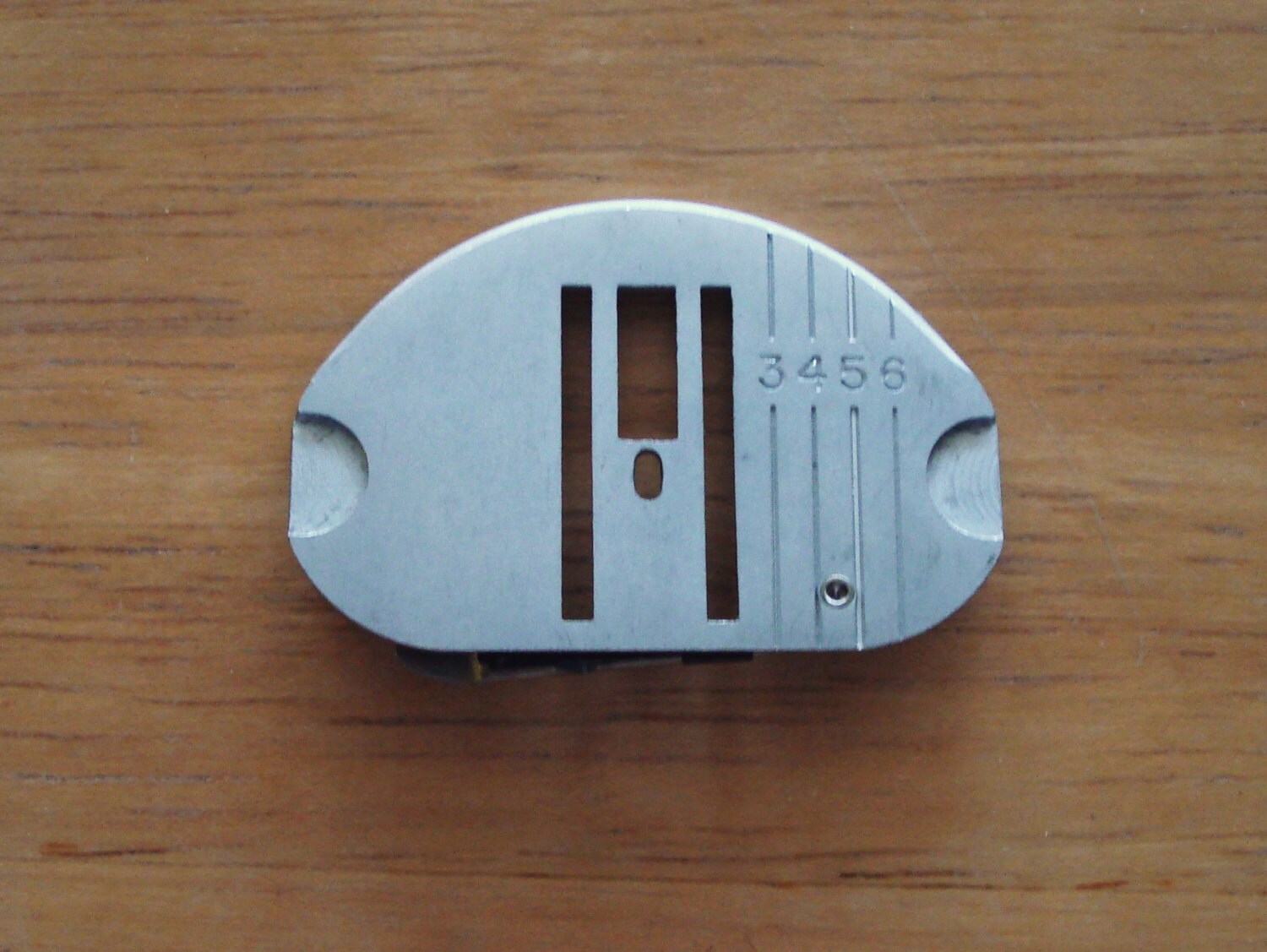 Vintage SINGER Sewing Machine Model 638 Needle Plate. Etsy