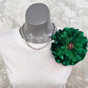 Small Emerald Green Satin Corsage