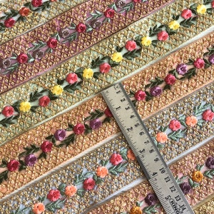 Bestickter Tüll-Stoff, Spitzen-Seide, Hochzeitskleid, Sari Borte, Saree-Stoff, Art Quilt, indische Borte, Meterware, Tischläufer