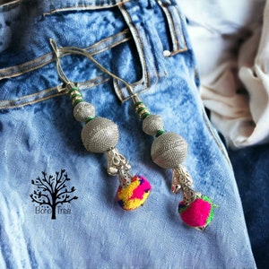 Decorazione dell'albero di Natale festivo, swag di cammello, diari boho CHARMS e decorazioni, abito da sposa, Jingle Bells, pietre di perline, specchi,