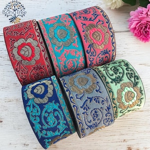 Borde de sari con tejido jacquard con brocado floral indio, perfecto para collares de perro, decoración bohemia para el hogar, camino de mesa