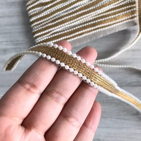 Yds 9 perles dorées Saree bordure dentelle pour coiffure, décoration, Dupatta, Lehenga vacances décoration, coiffure, garniture indien, indien dentelle, tissu de Sari courtepointes c84ae7 Yds 9 perles dorées Saree bordure dentelle pour coiffure, décoration, Dupatta, Lehenga vacances décoration, coiffure, garniture indien, indien dentelle, tissu de Sari courtepointes c84ae7