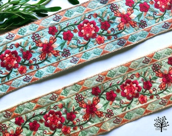 Multicoloured Embroidered Sari Fabric Trim Ribbon Lace.