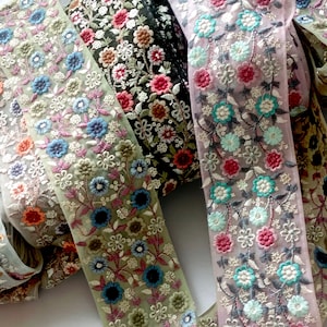 Net Fabric Saree Border Indian Lace Trim cortado a medida, Sari Fabric Trim-Table Runner-Art Quilt fabric trim Sari Border Silk Fabric