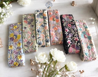 Geborduurde bloemen sari-rand, Indiase kanten rand, kunstquilts stoffen rand op maat gesneden voor doe-het-zelf trouwjurk-tafelloper-rommeljournaal