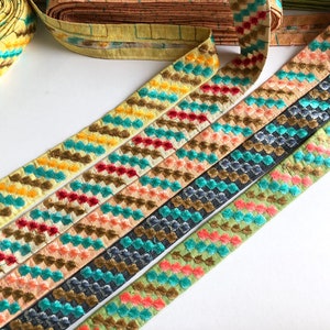 1 Yard Sari Border Indiase geborduurde kant - geborduurd lint Sari-stof trim-tafelloper-Indiase stofversieringen